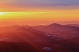 六枝天气(六枝天气：五一小长假黄金周出游需注意防晒与防范山火)